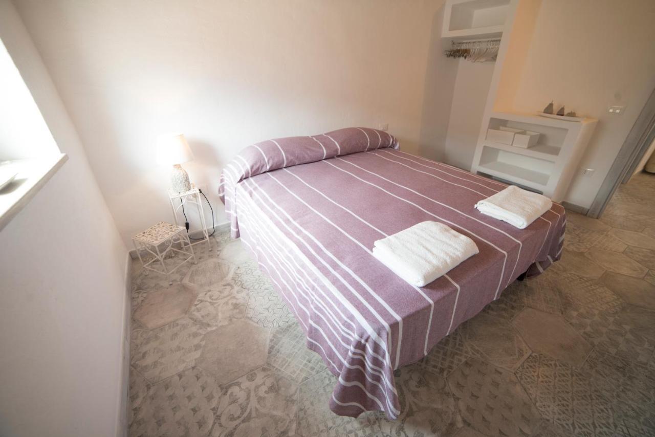 Aria Di Vico Aparthotel Vico Del Gargano Bagian luar foto