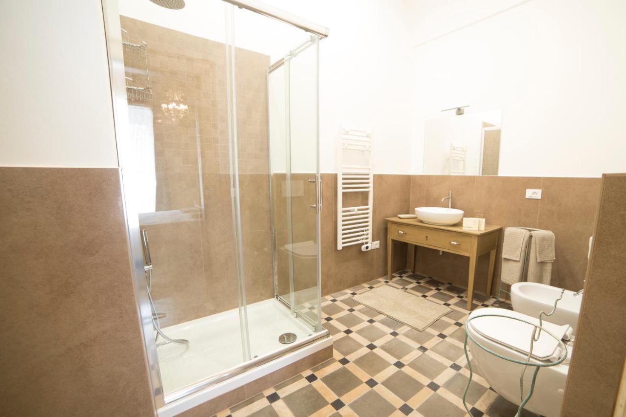 Aria Di Vico Aparthotel Vico Del Gargano Bagian luar foto